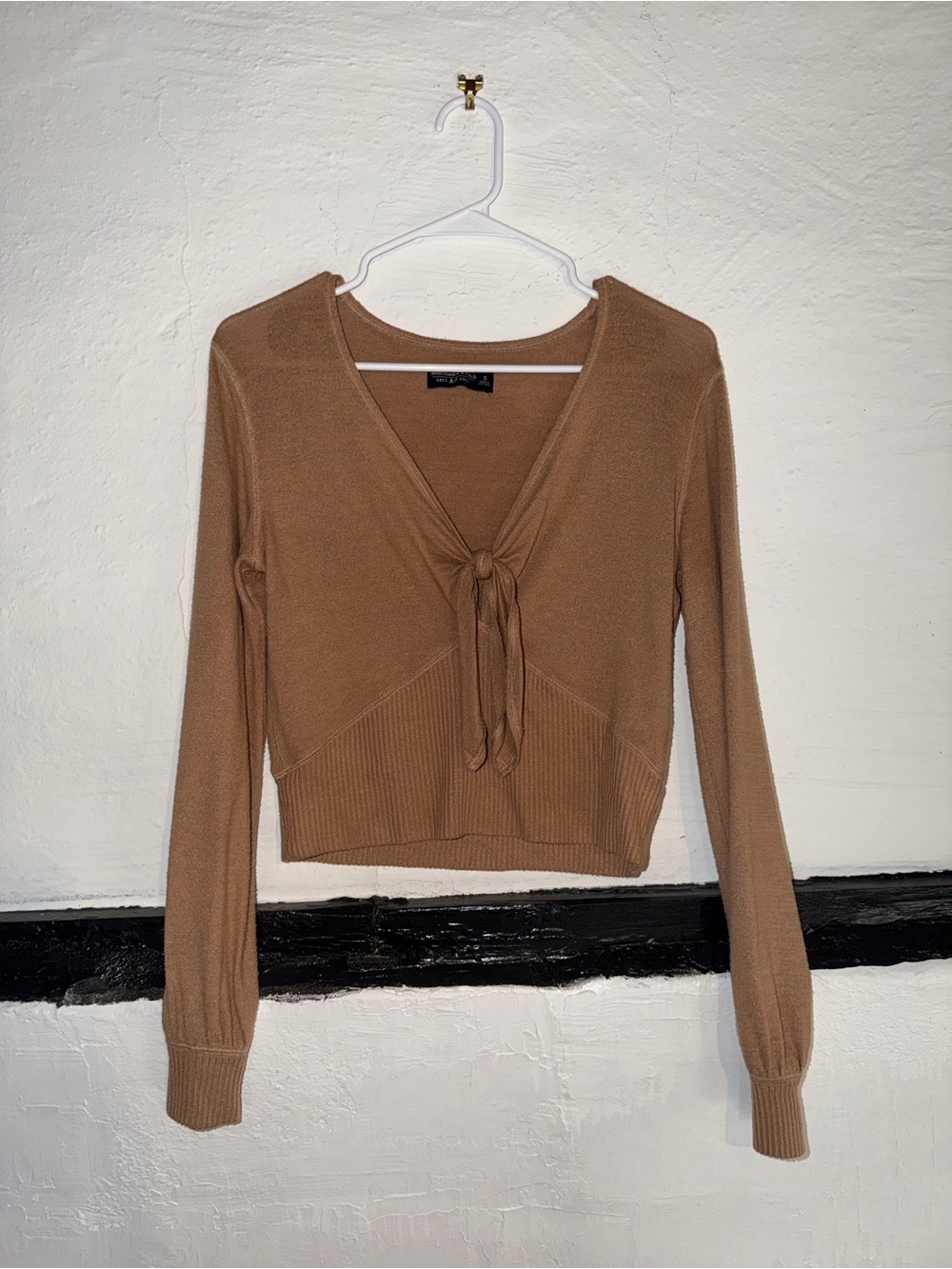 Abercrombie & Fitch Camel Tie-Front V-Neck Long Sleeve Top